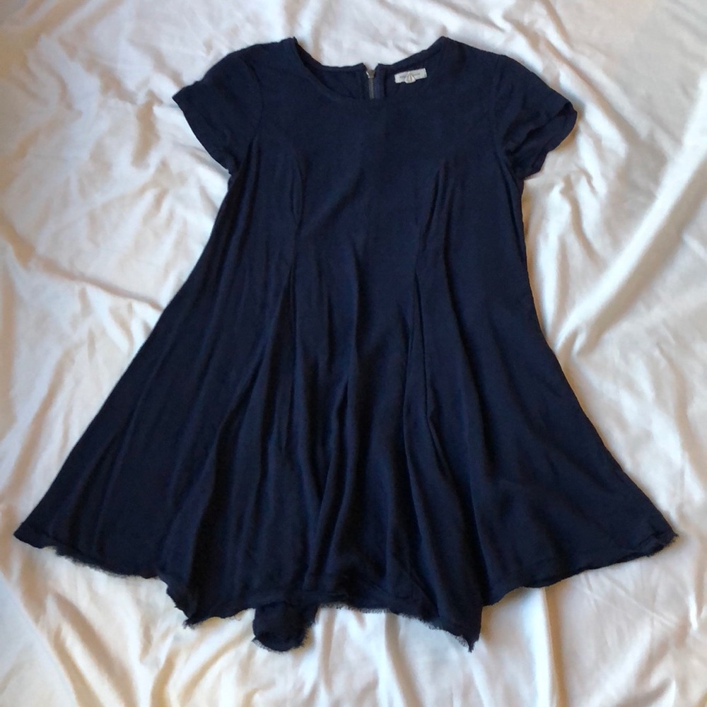 Silence and noise flowing dress